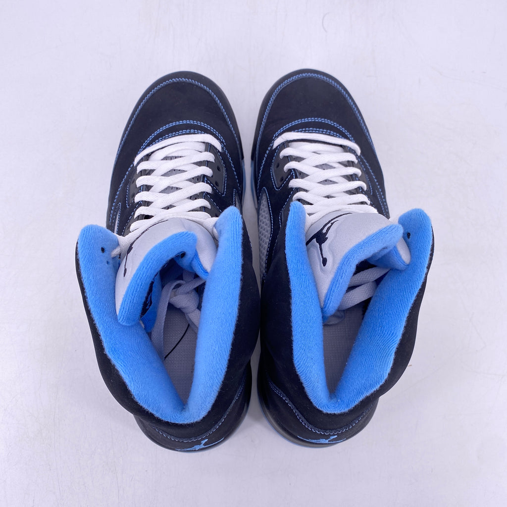 Air Jordan 5 Retro "Black University Blue" 2026 Used Size 11