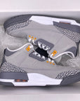 Air Jordan 3 Retro "Cool Grey" 2021 Used Size 8