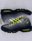 Nike Air Max 95 "Neon" 2020 Used Size 12
