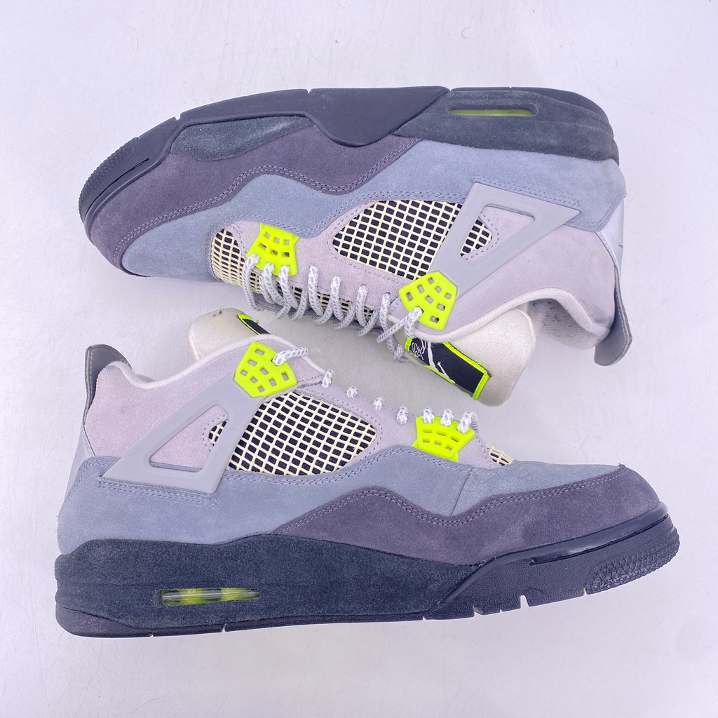 Air Jordan 4 Retro "Neon" 2020 Used Size 11.5