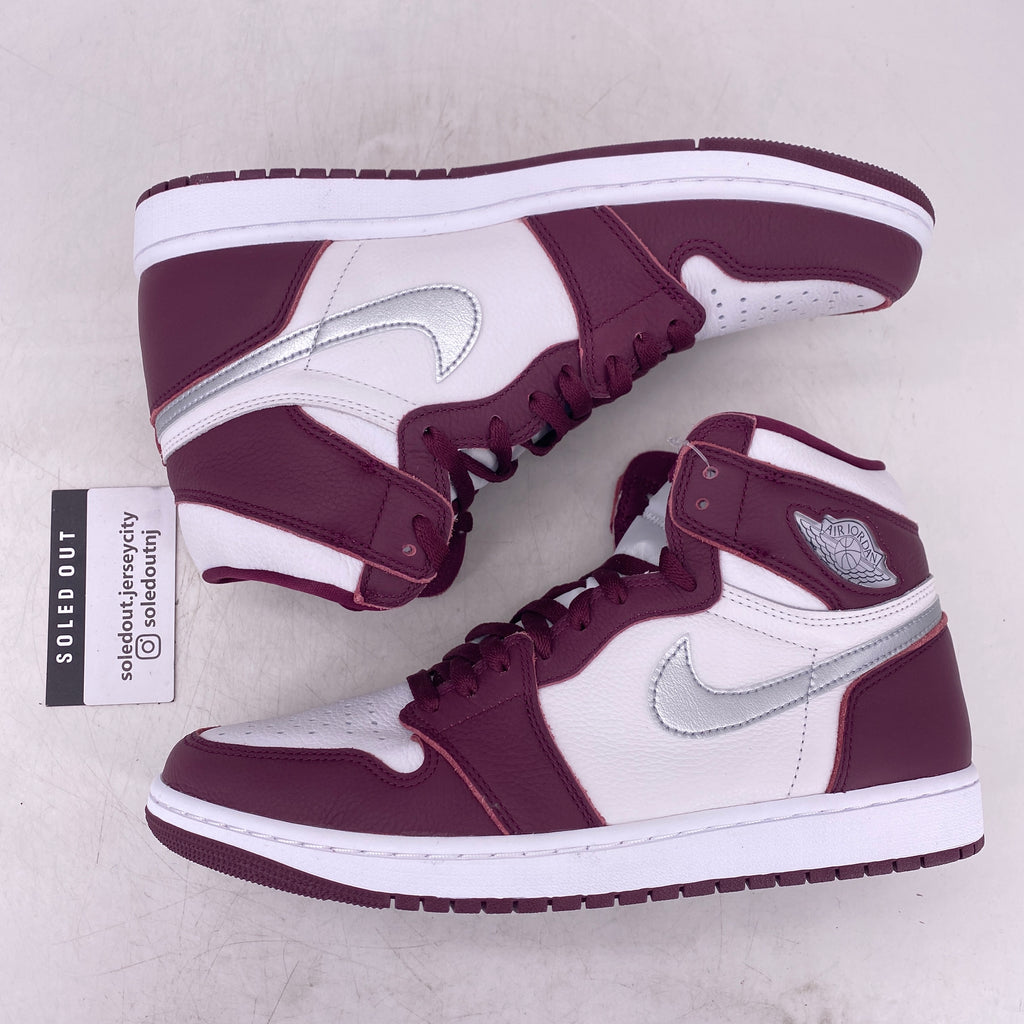 Air Jordan 1 Retro High OG "Bordeaux" 2021 New Size 10.5