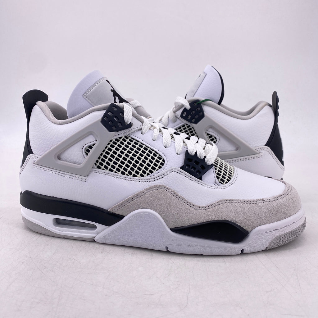 Air Jordan 4 Retro "Military Black" 2022 New Size 9.5