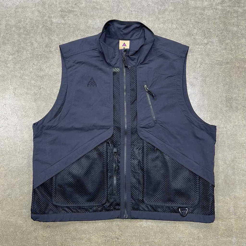 Nike Vest "ACG" Black Used Size L