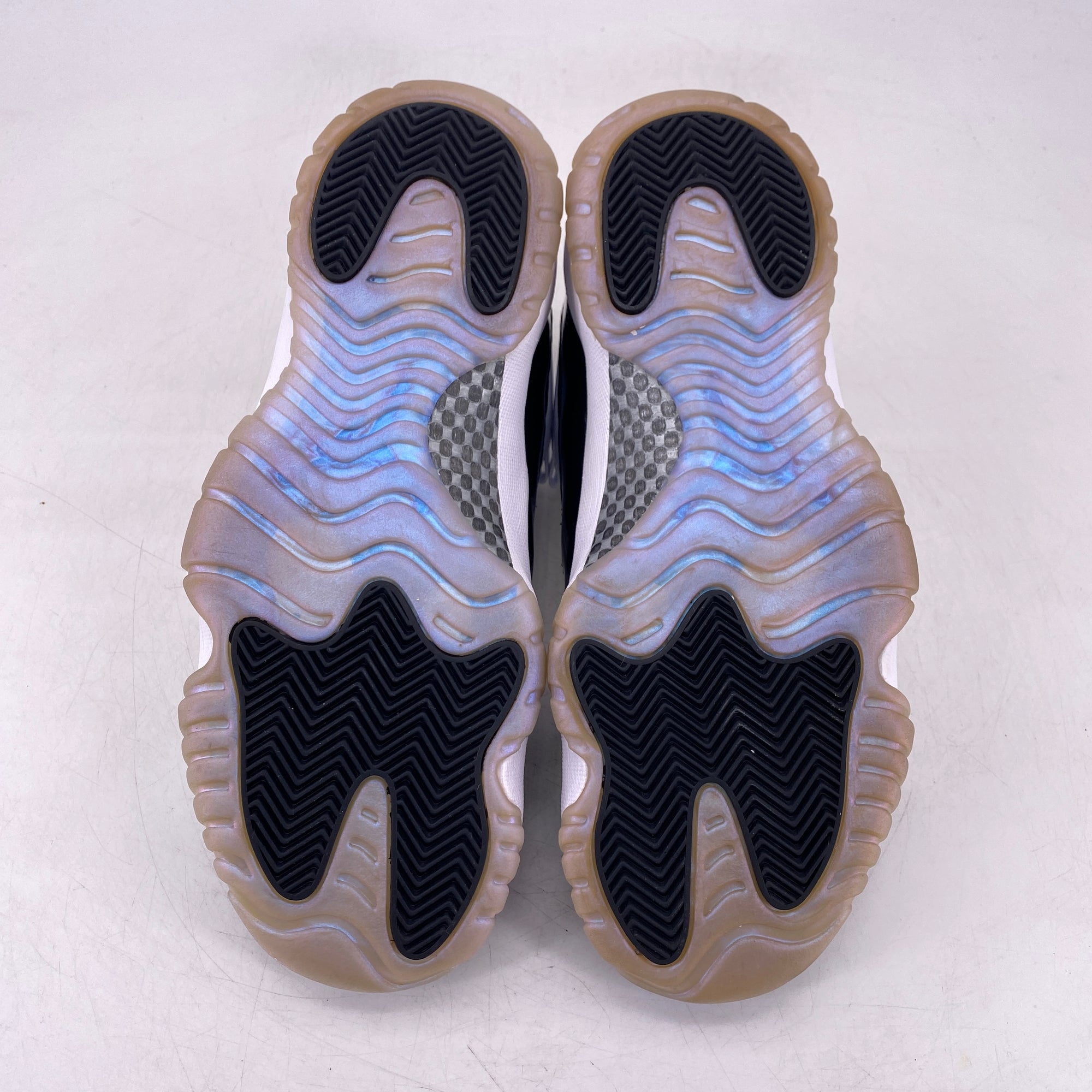 Air Jordan 11 Retro Low &quot;Iridescent&quot; 2018 Used Size 9