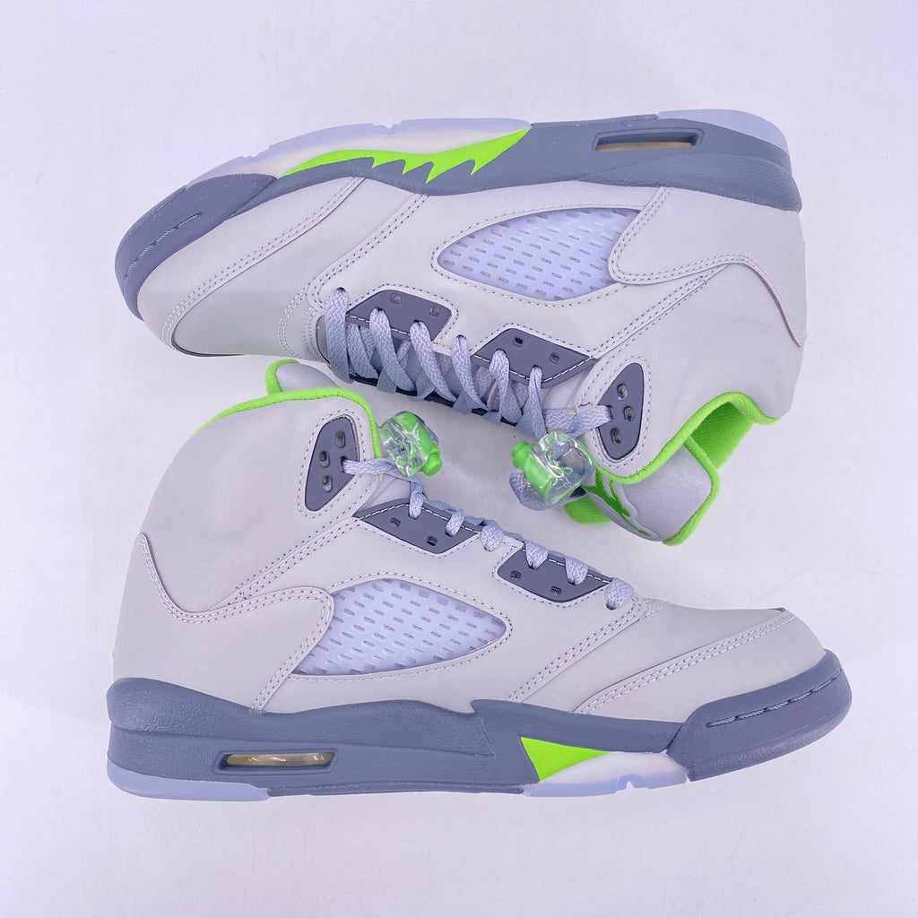 Air Jordan (GS) 5 Retro "Green Bean" 2022 Used Size 7Y