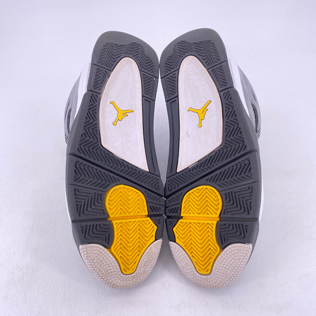 Air Jordan 4 Retro "Cool Grey" 2019 Used Size 9.5