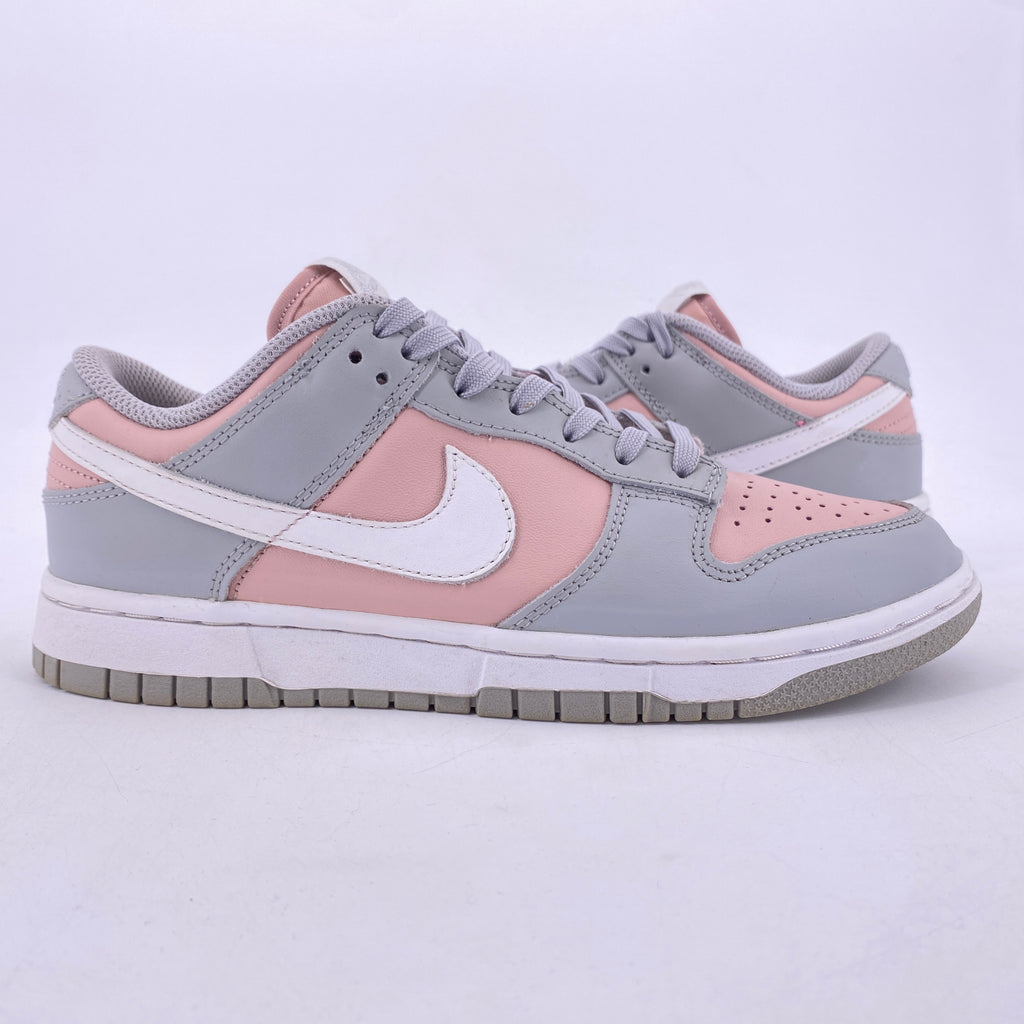 Nike (W) Dunk Low "Pink Oxford" 2021 Used Size 7.5W