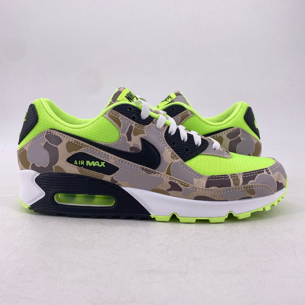 Nike Air Max 90 "Green Camo" 2020 Used Size 9.5