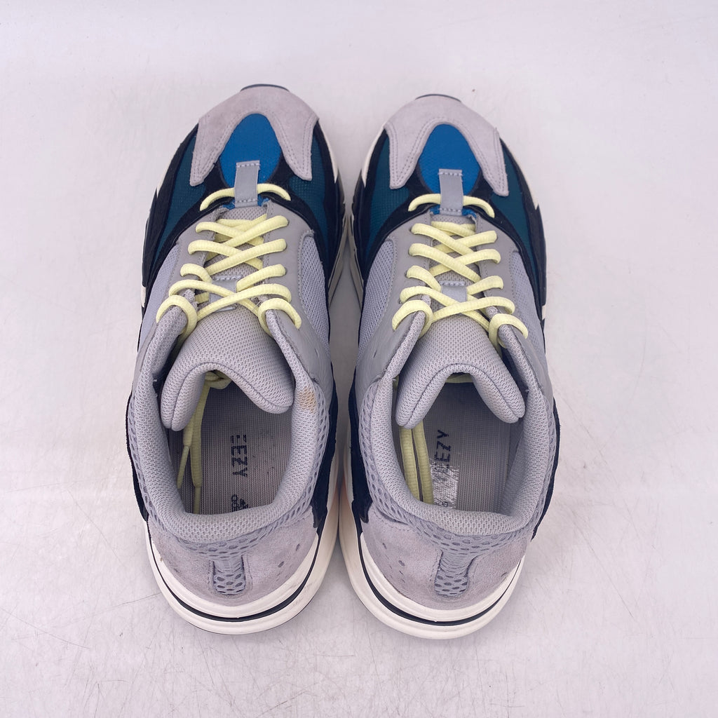 Yeezy 700 "Waverunner" 2021 Used Size 11