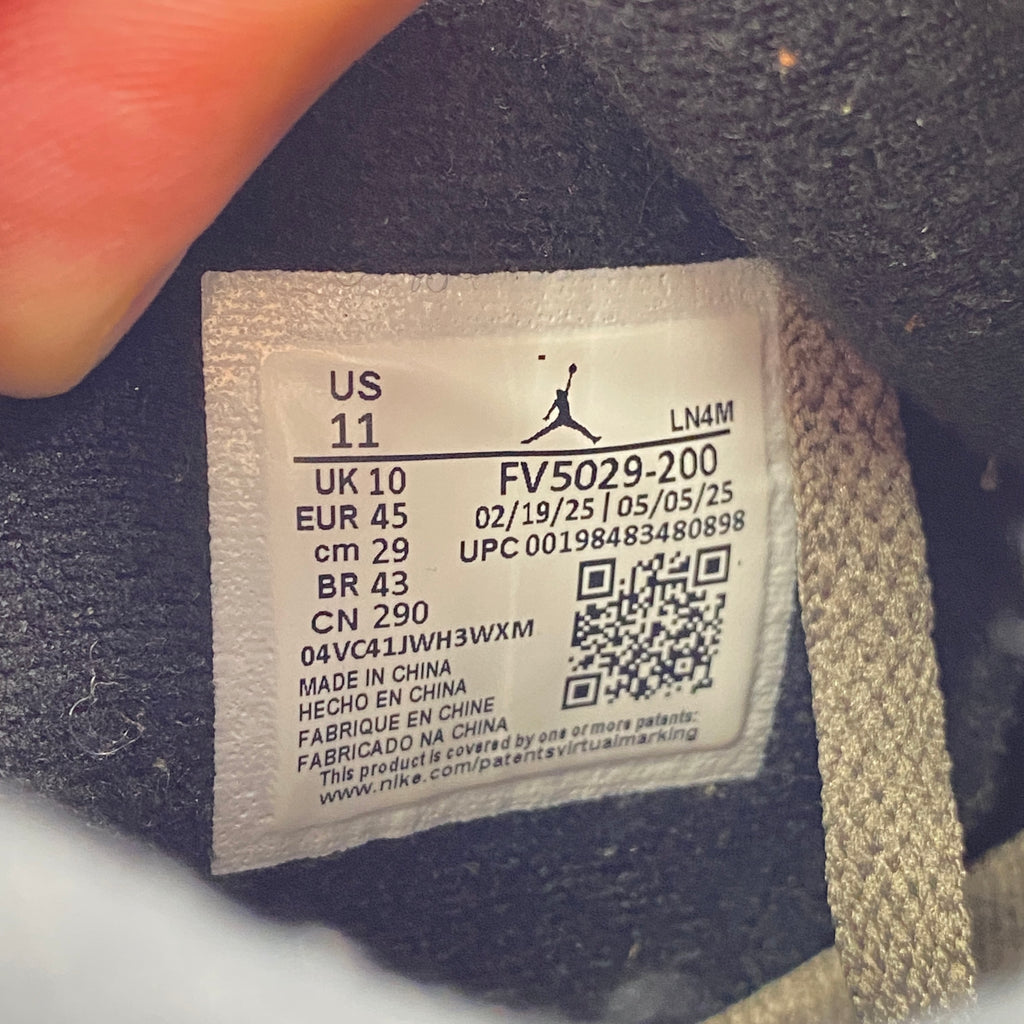 Air Jordan 4 Retro "Cave Stone" 2025 Used Size 11