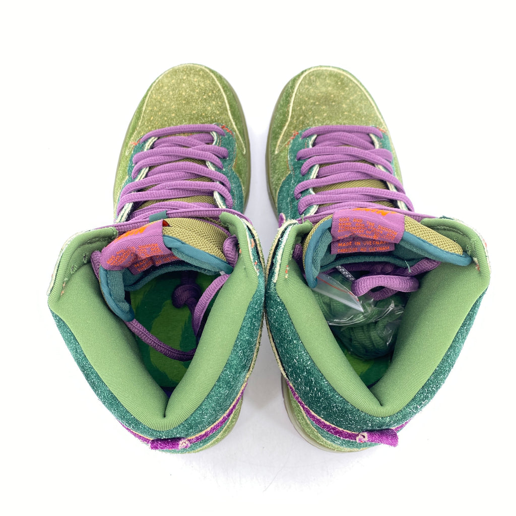 Nike SB Dunk High "Skunk 420" 2010 New Size 10