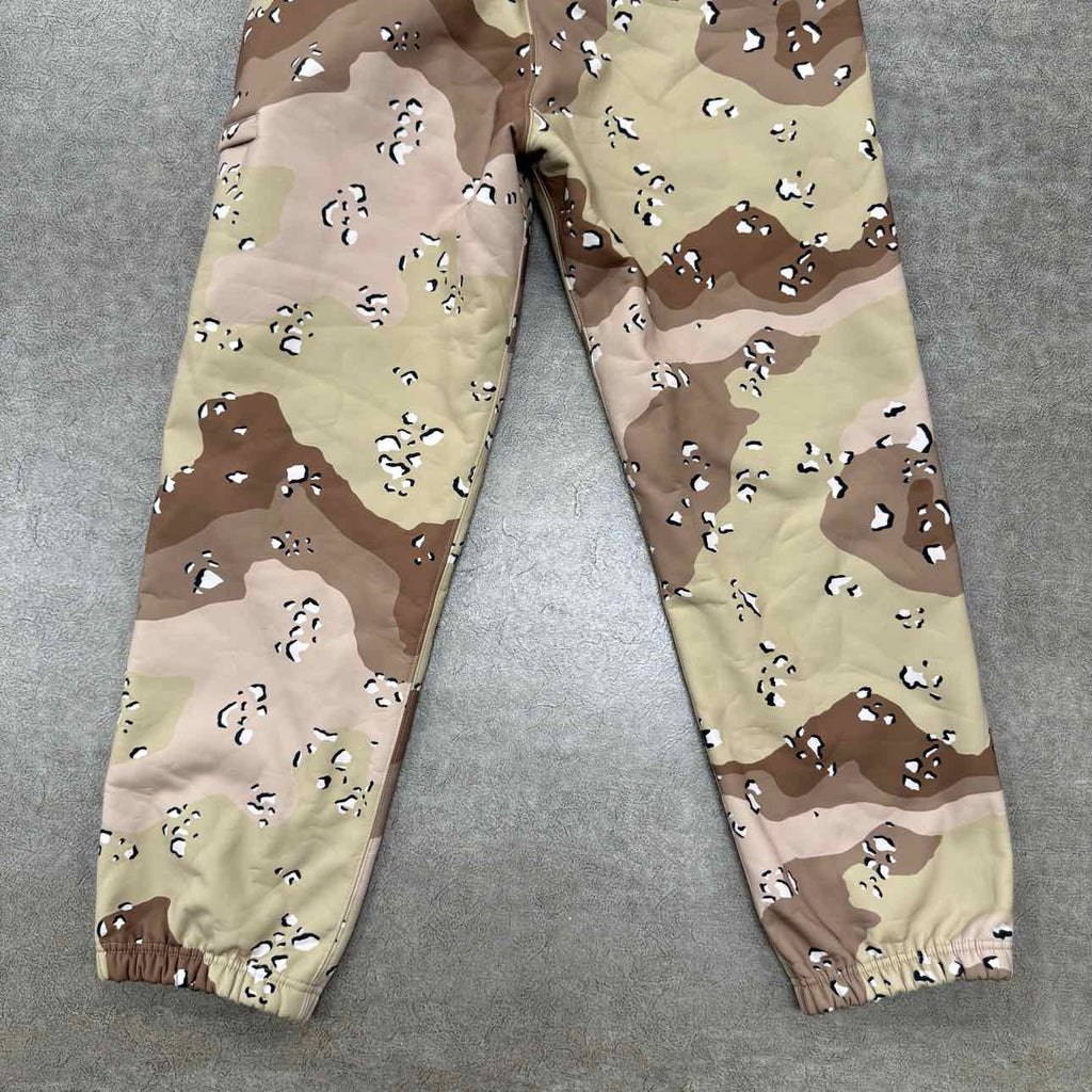 Supreme Sweatpants "DESERT CAMO" Brown Used Size M