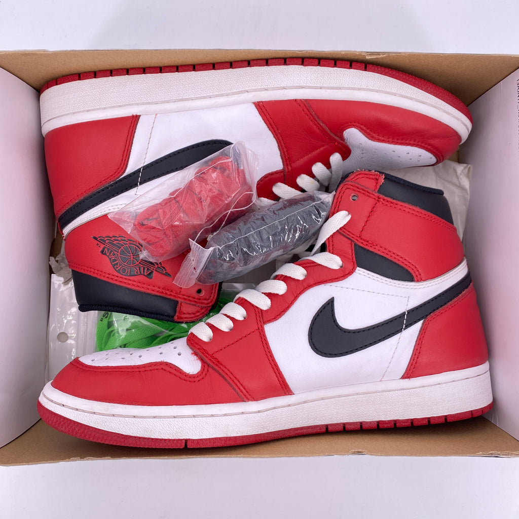 Air Jordan 1 Retro High OG "Chicago" 2015 Used Size 9