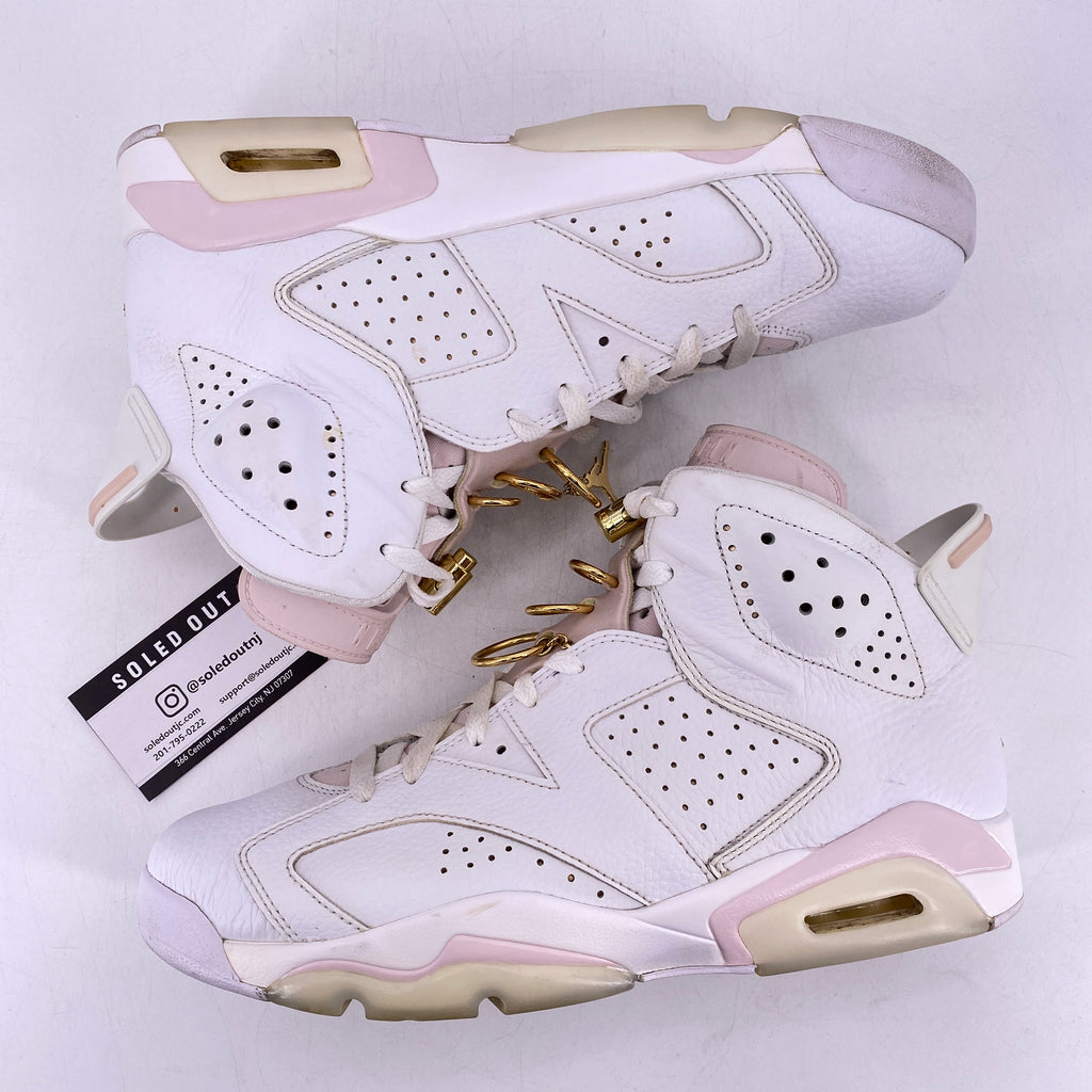 Air Jordan (W) 6 Retro "Gold Hoops" 2021 Used Size 11.5W