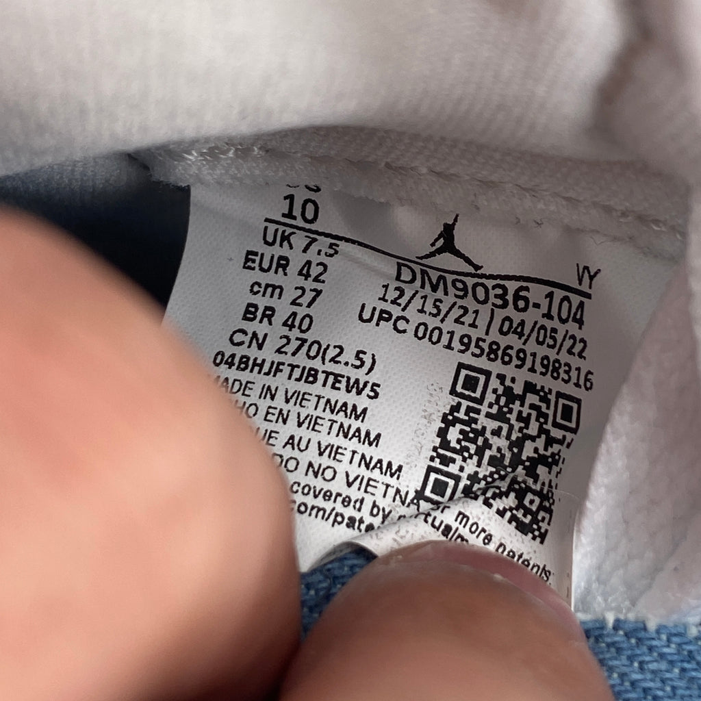 Air Jordan (W) 1 Retro High OG "Denim" 2022 Used Size 10W