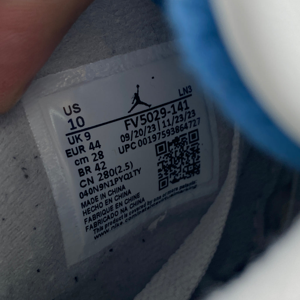 Air Jordan 4 Retro "Military Blue" 2024 Used Size 10
