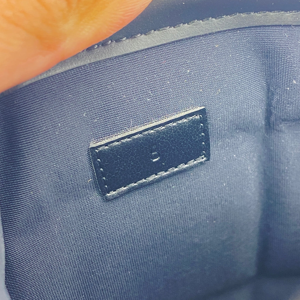 Gucci Slide "Monogram"  New Size 6G