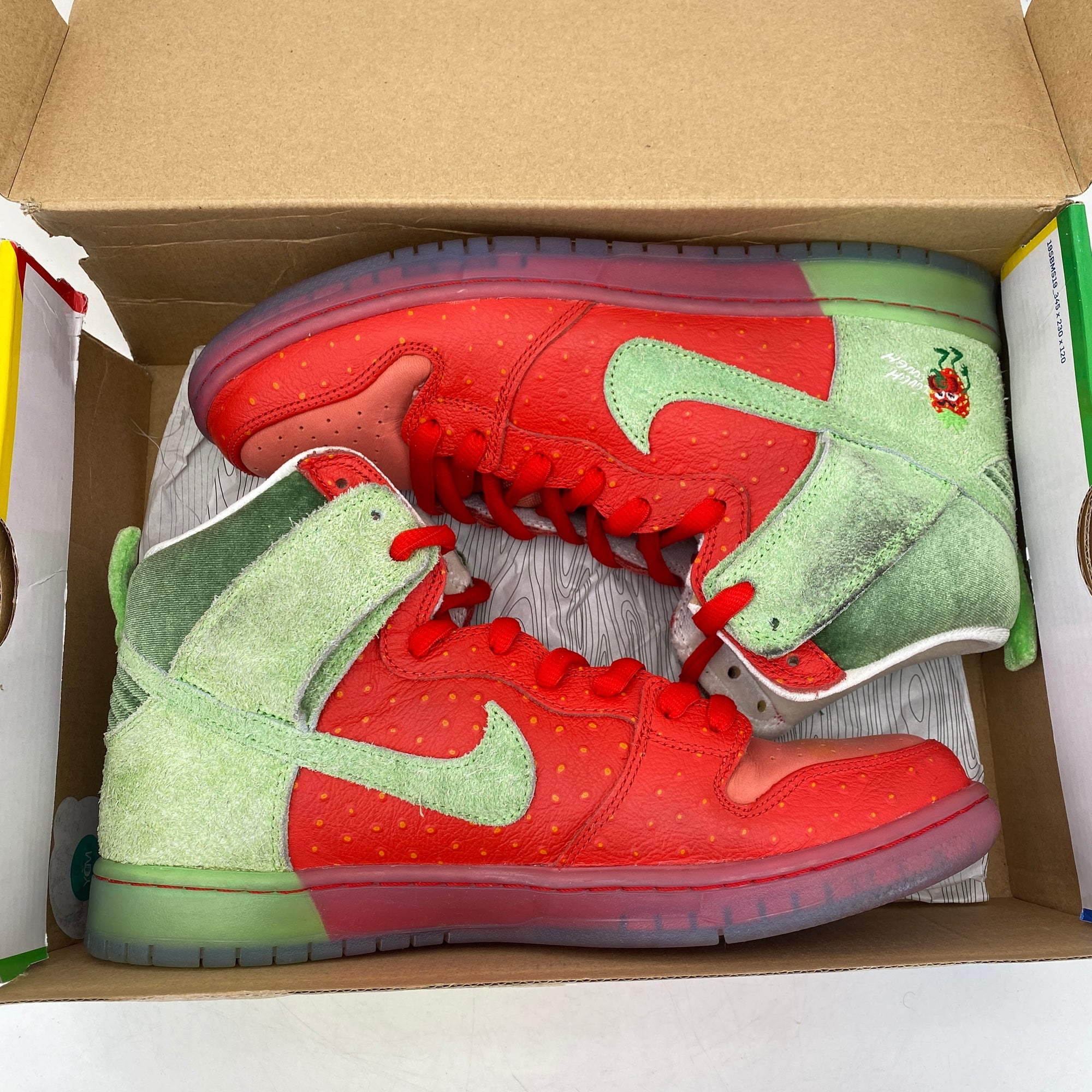 Nike SB Dunk High &quot;Strawberry Cough&quot; 2021 Used Size 11