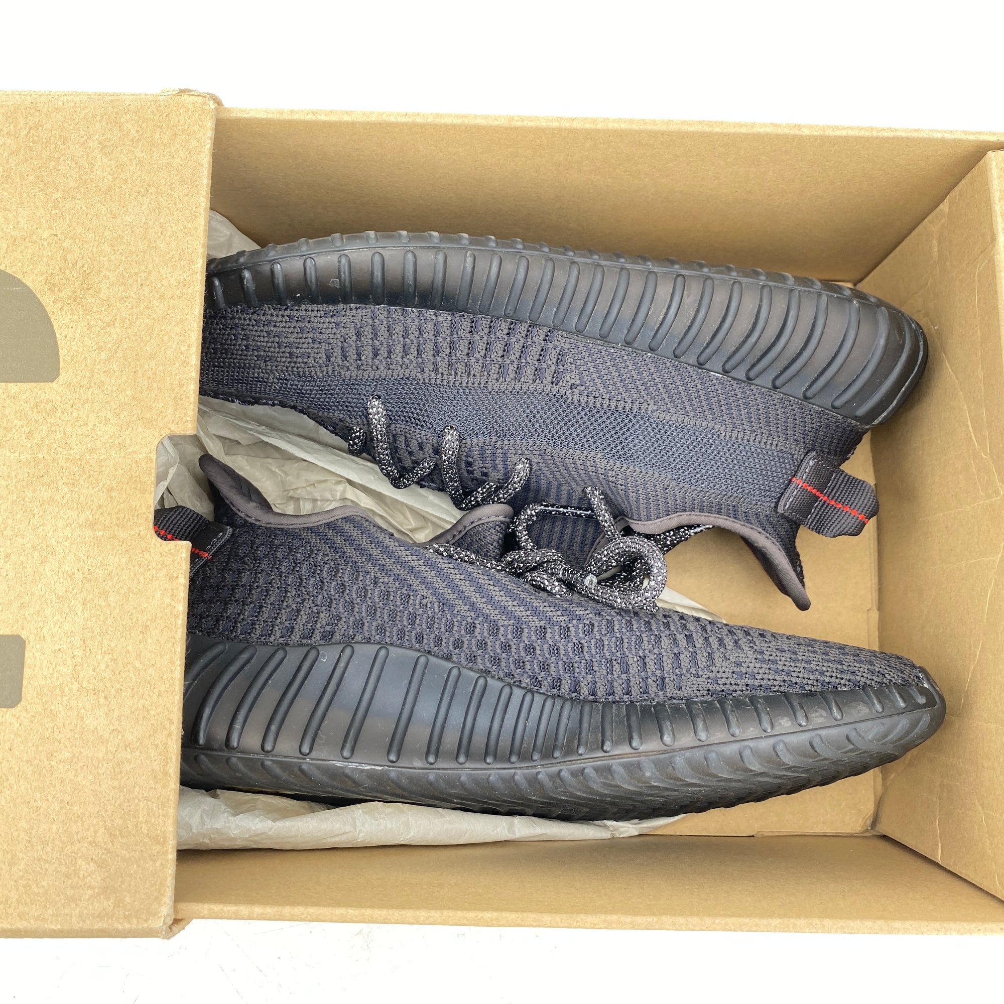 Yeezy 350 v2 &quot;Black&quot; 2019 Used Size 7.5