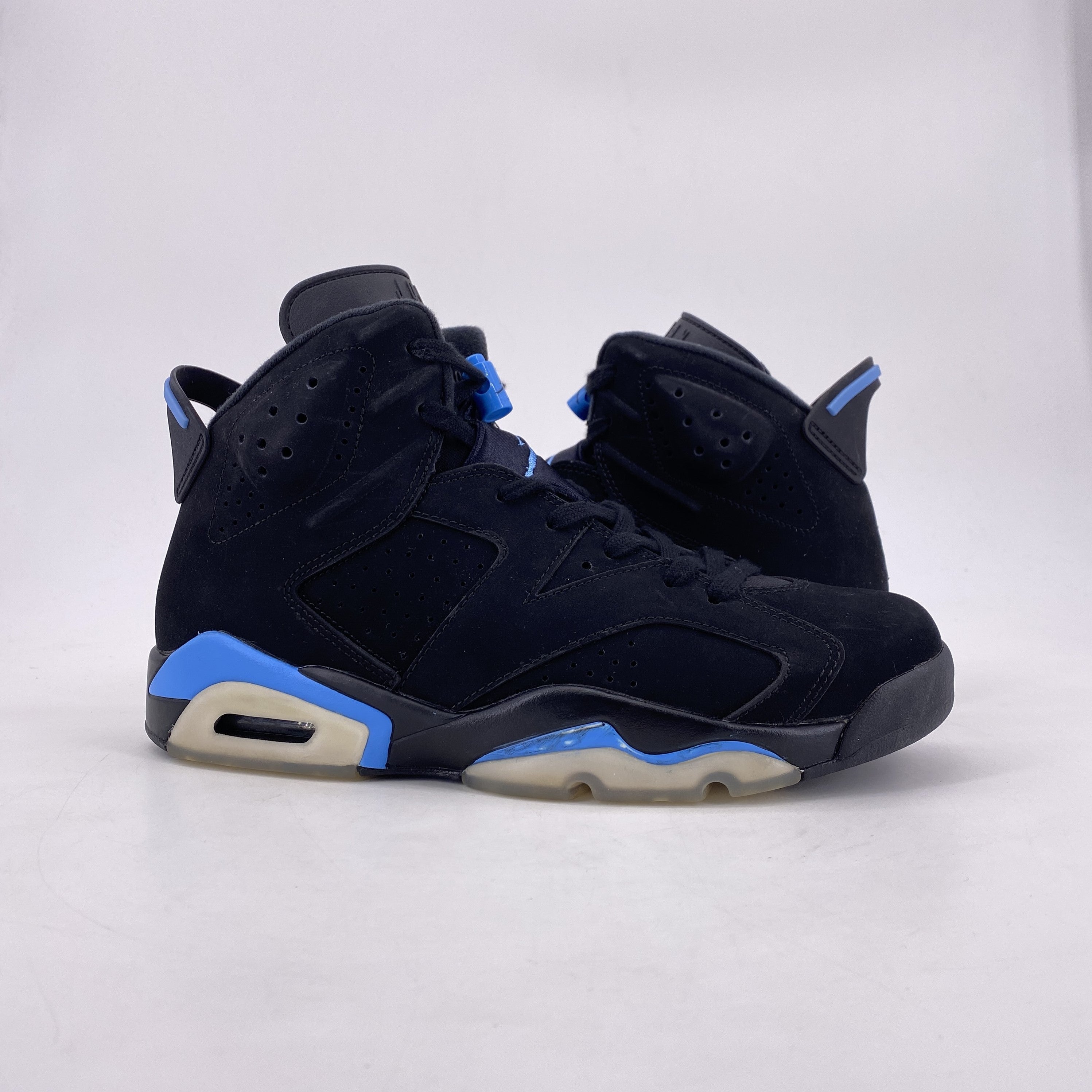 JORDAN store RETRO UNC 6s