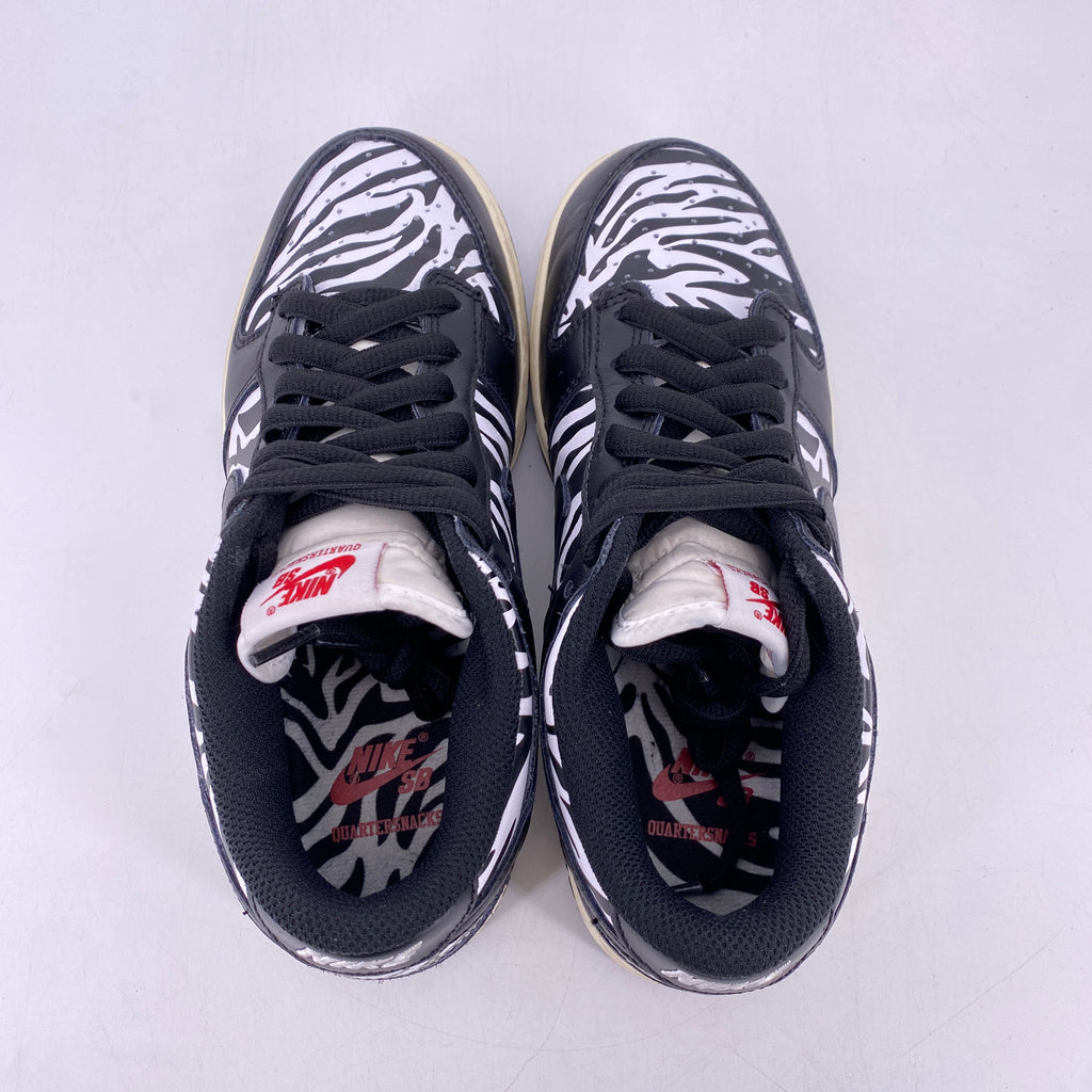 Nike SB Dunk Low "Quartersnacks Zebra" 2021 Used Size 5.5