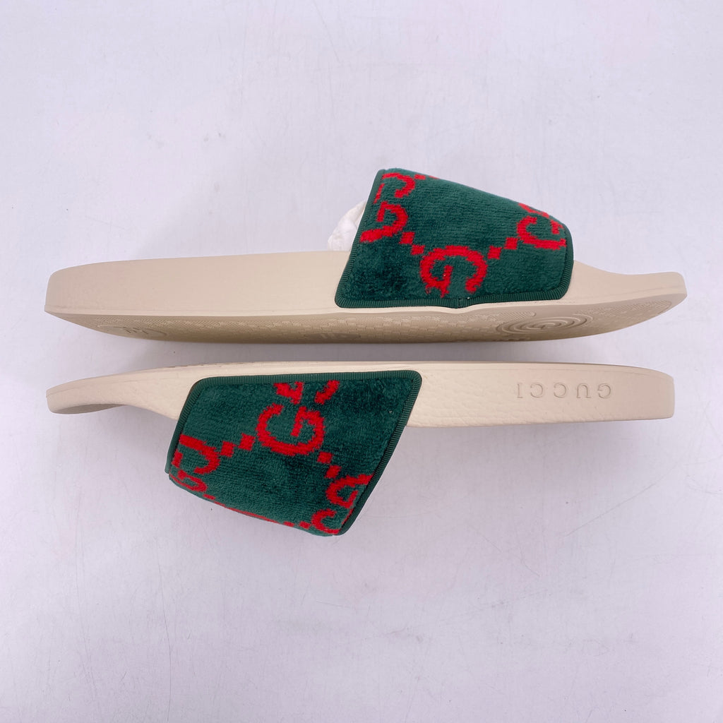Gucci Slide "Pursuit"  New Size 42