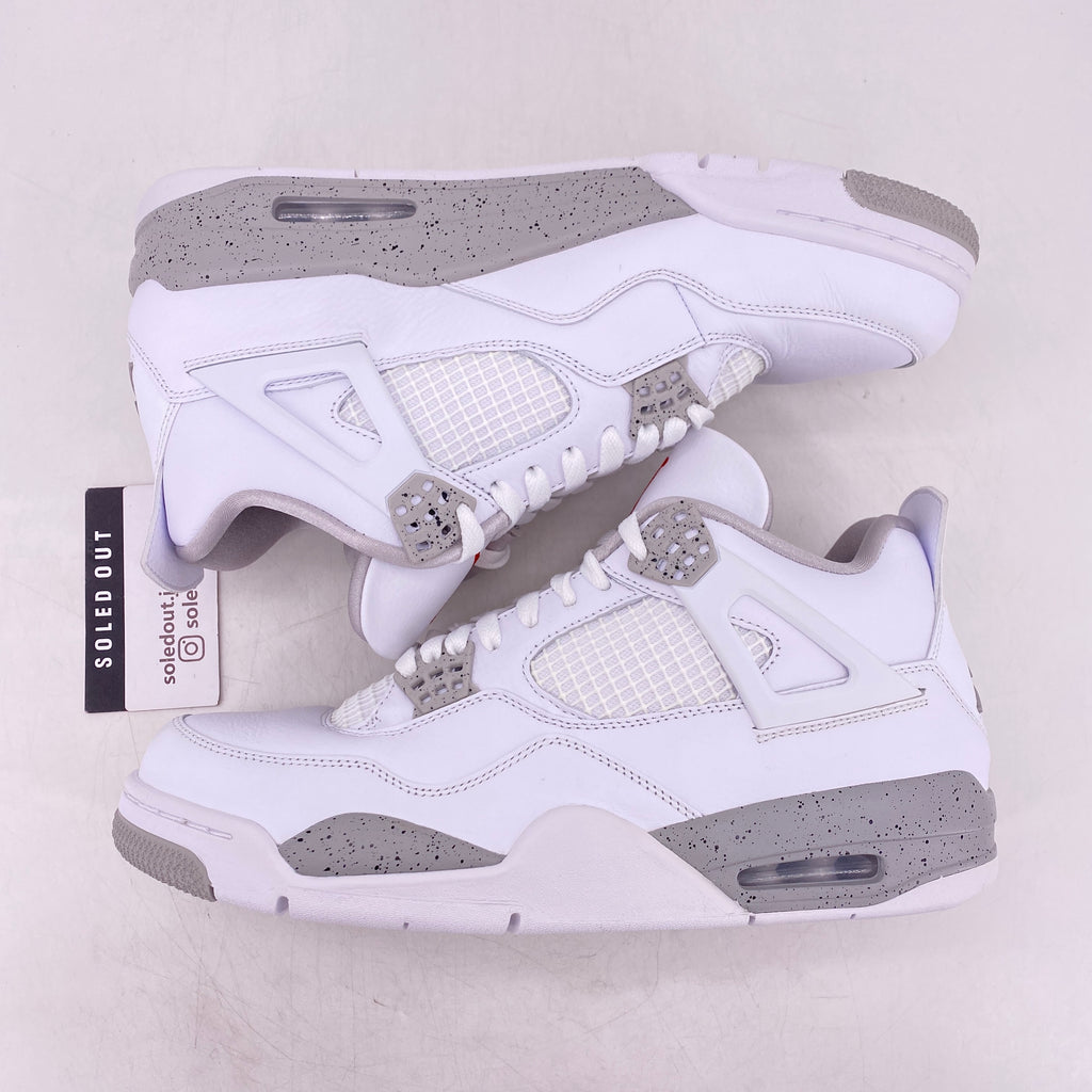 Air Jordan 4 Retro "White Oreo" 2021 Used Size 10.5