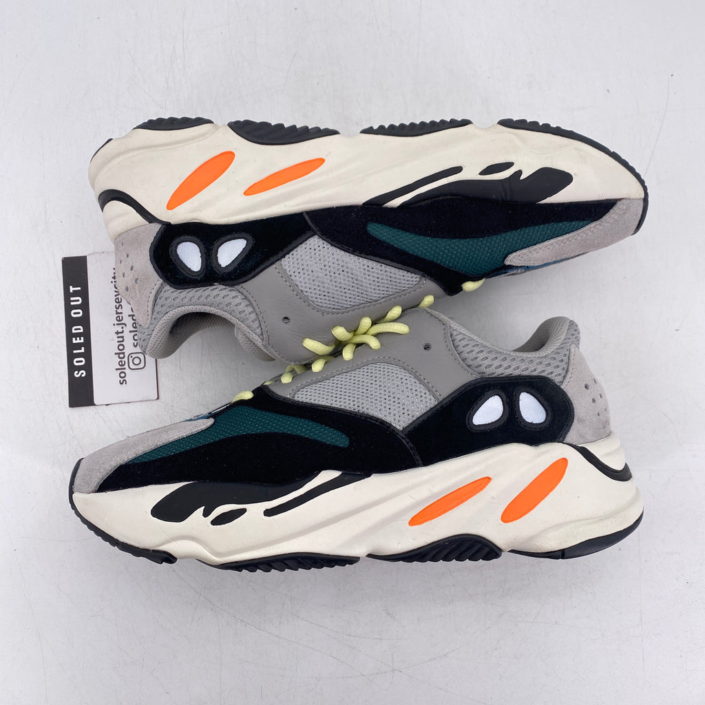 Yeezy 700 "Waverunner" 2023 Used Size 7.5