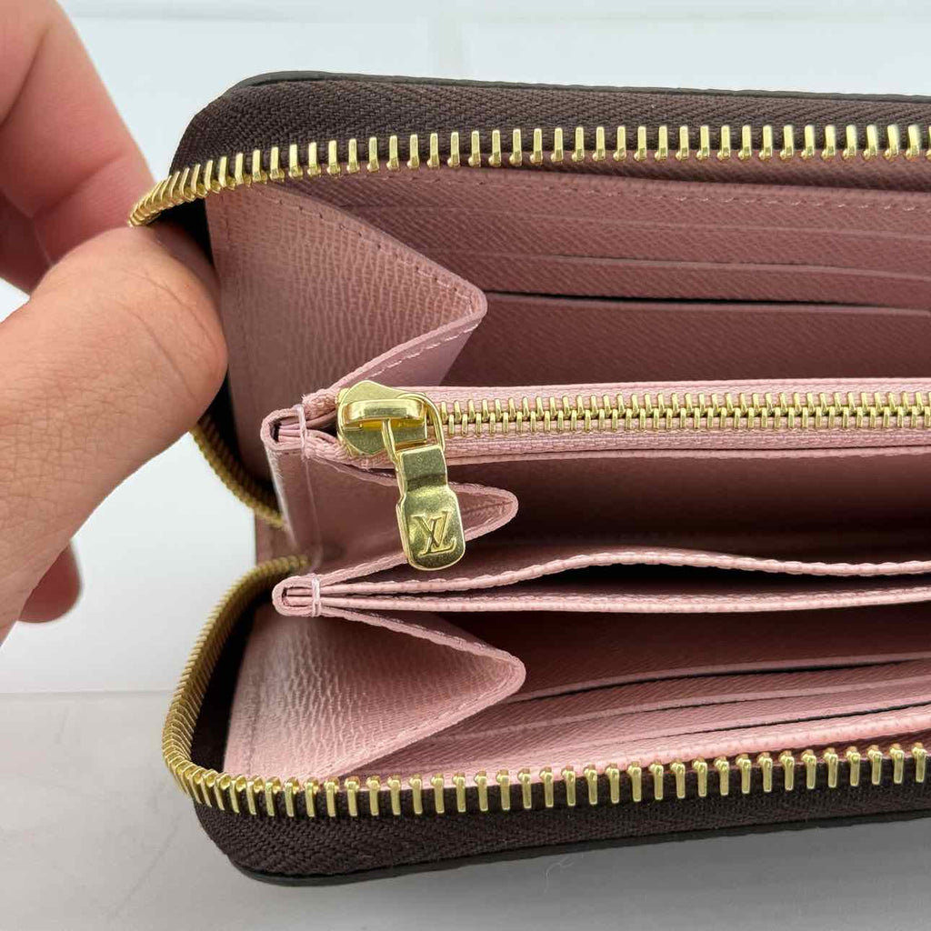 Louis Vuitton Wallet "ZIPPY" New Brown