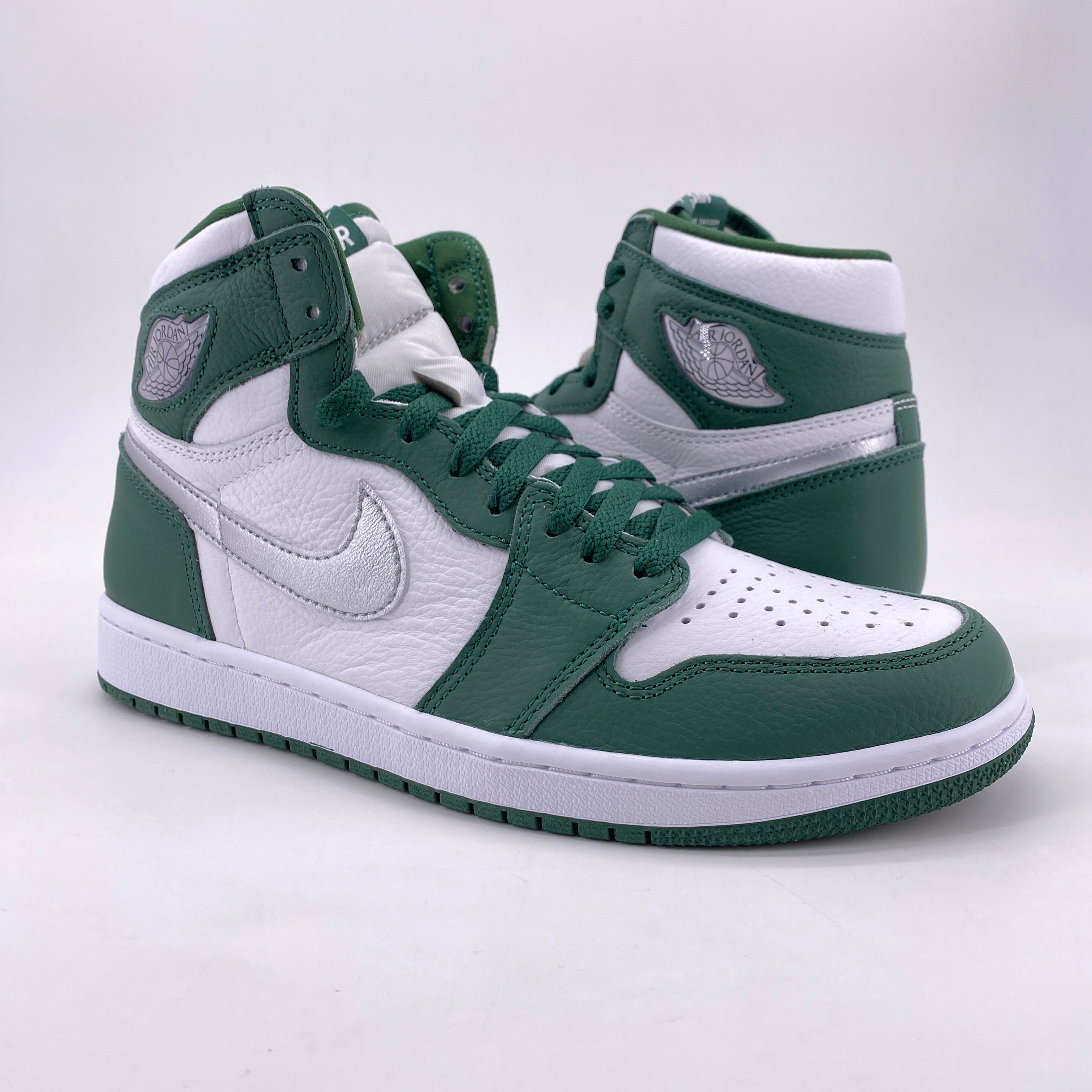 Nike Air Jordan 1 High Gorge Green Size offers 11 DZ5485 303