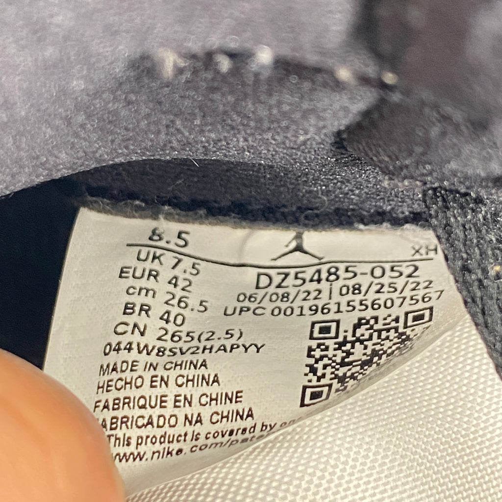 Air Jordan 1 Retro High OG "White Cement" 2023 Used Size 8.5