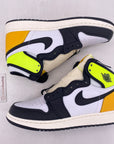 Air Jordan (GS) 1 Retro High OG "Black Volt" 2021 New Size 6.5Y