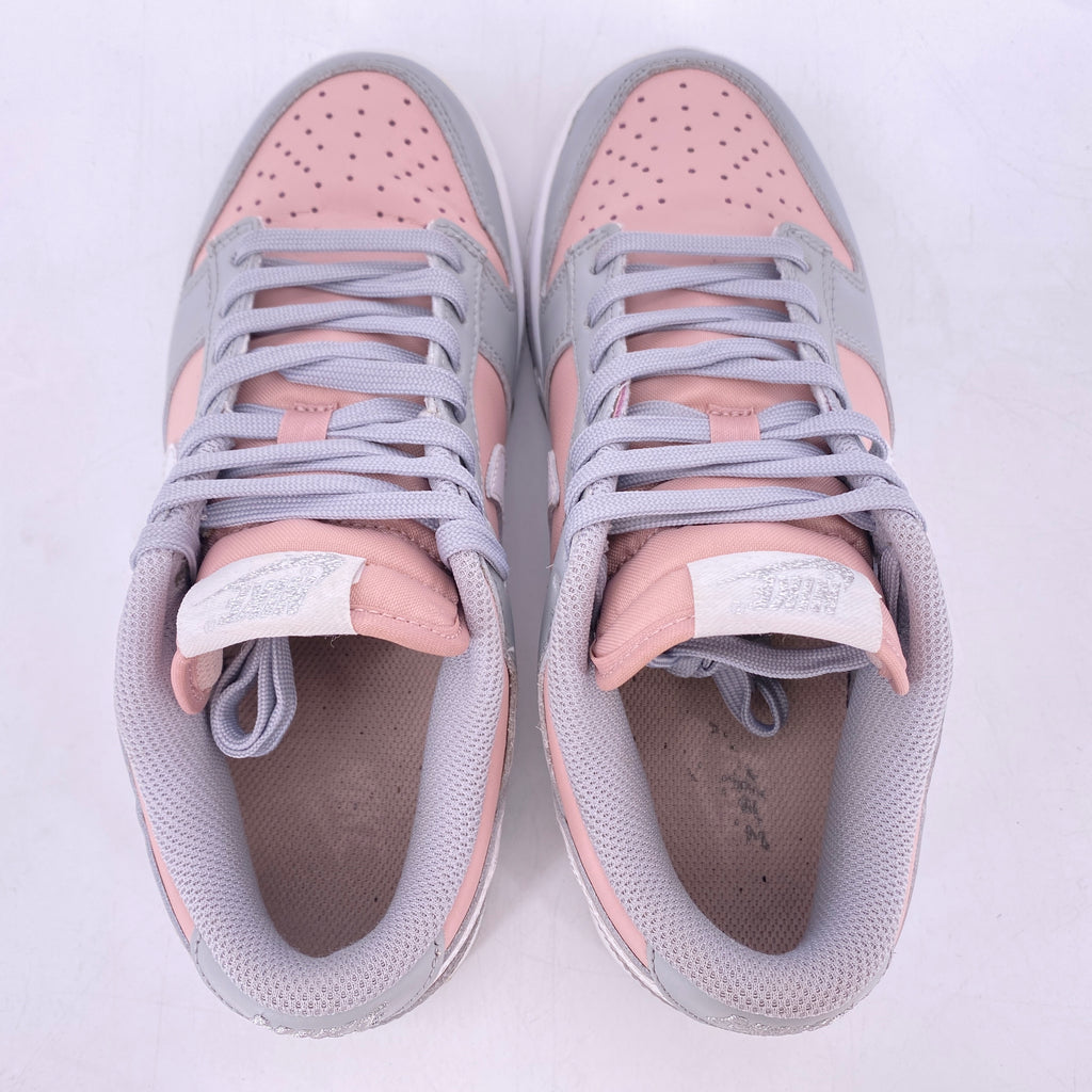 Nike (W) Dunk Low "Pink Oxford" 2021 Used Size 7.5W