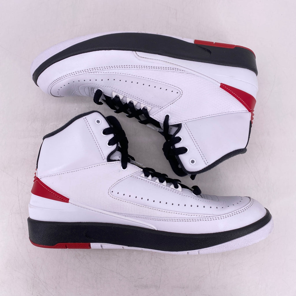 Air Jordan 2 Retro "Chicago" 2022 Used Size 9