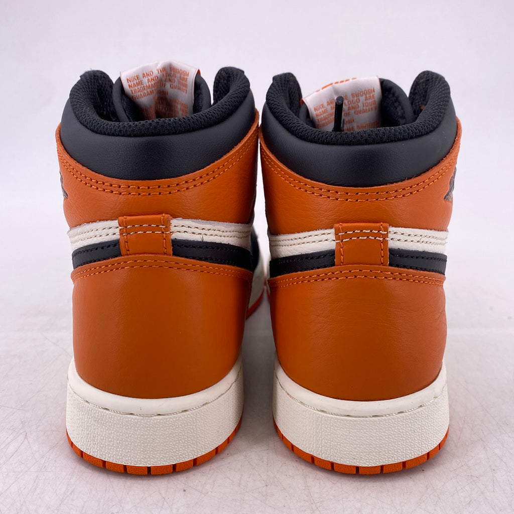 Air Jordan (GS) 1 Retro High "Shattered Backboard" 2025 Used Size 5.5Y