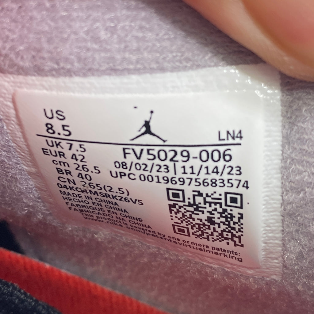 Air Jordan 4 Retro "Bred Reimagined" 2024 New Size 8.5
