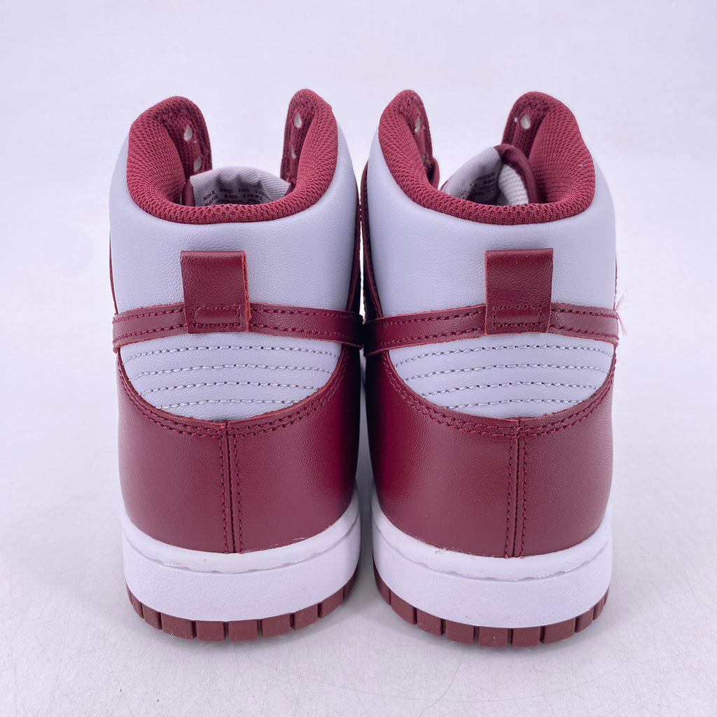 Nike Dunk High "Beetroot" 2022 New Size 11