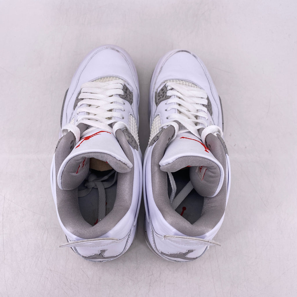 Air Jordan 4 Retro "White Oreo" 2021 Used Size 9