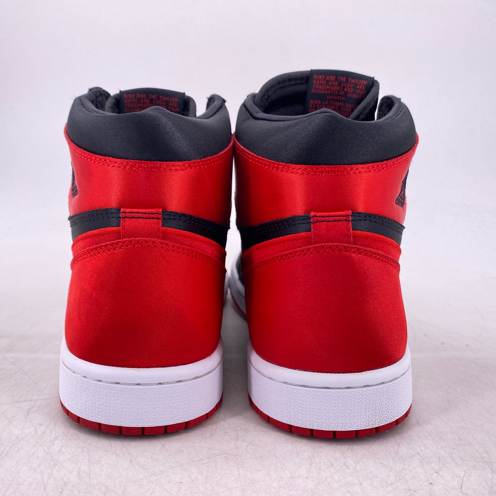 Air Jordan (W) 1 Retro High OG "Satin Bred" 2023 Used Size 10.5W
