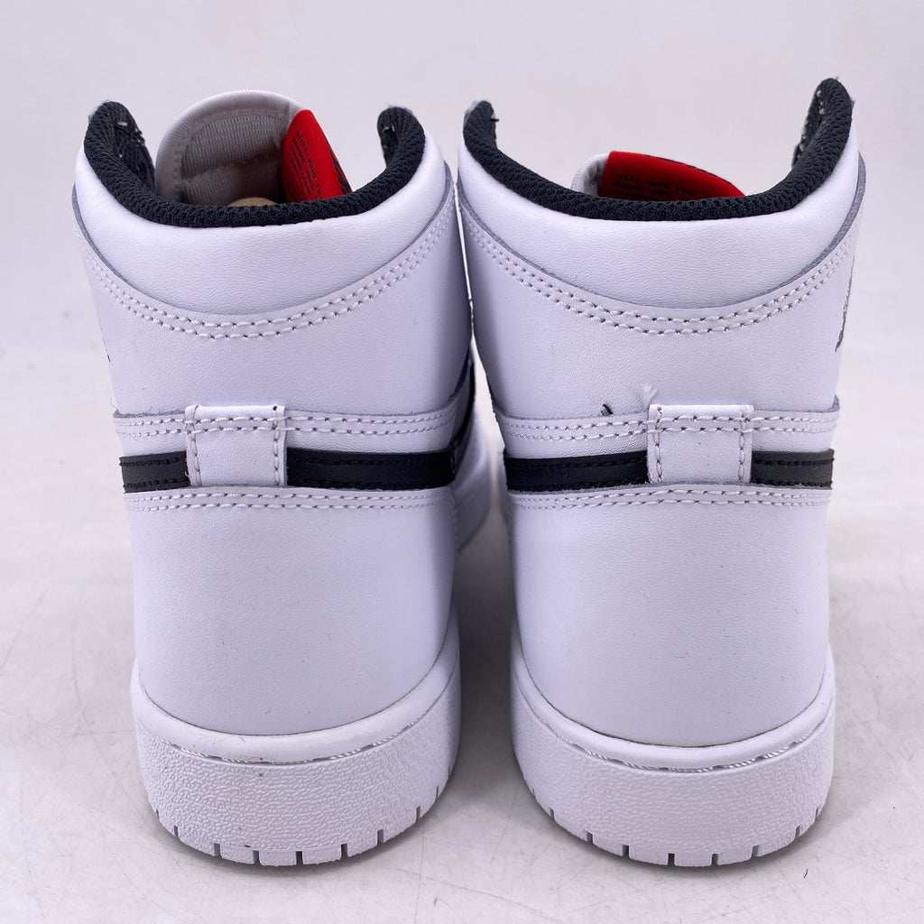 Air Jordan (GS) 1 Retro High OG "Ying Yang White" 2016 New Size 4Y