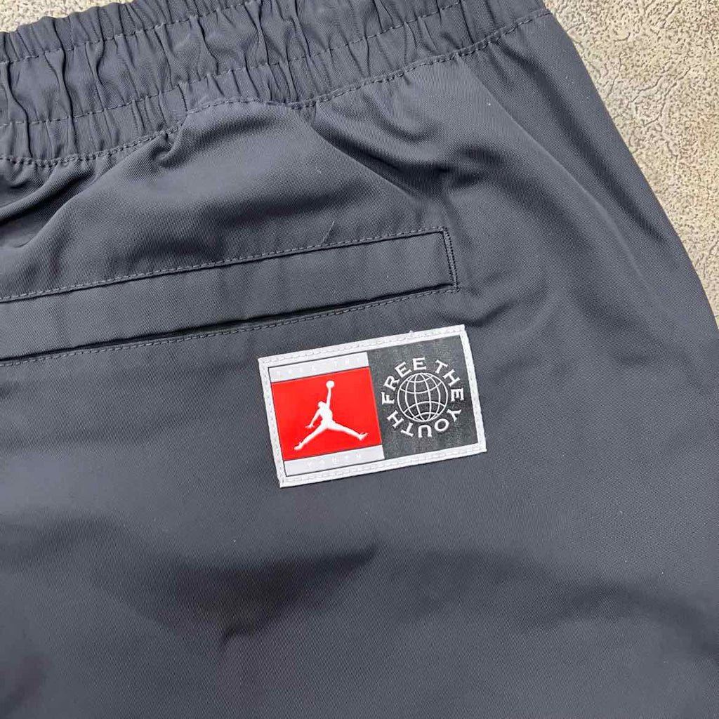 Nike Track Pants "FREE THE YOUTH" Baby Blue New Size XXL