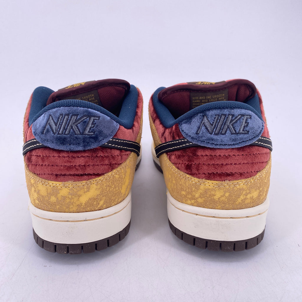 Nike SB Dunk Low "City Of Cinema" 2024 New Size 9