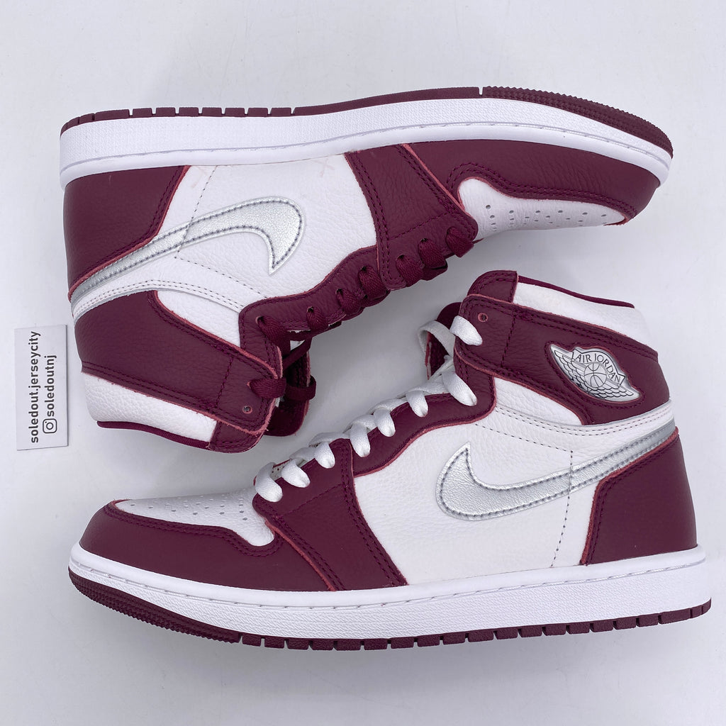 Air Jordan 1 Retro High OG "Bordeaux" 2021 New Size 8.5