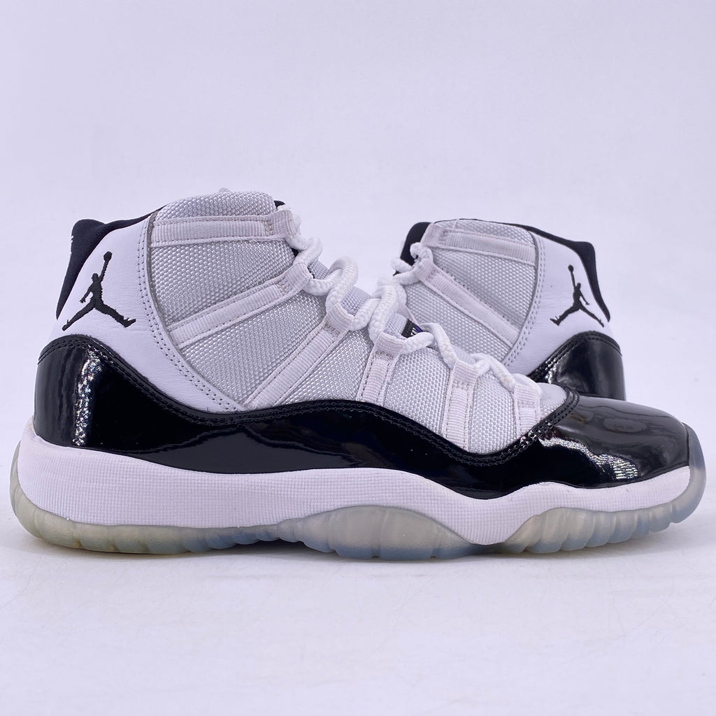 Air Jordan (GS) 11 Retro "Concord" 2018 Used Size 6.5Y