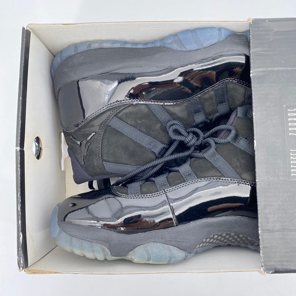 Air Jordan 11 Retro "Cap & Gown" 2018 Used Size 12