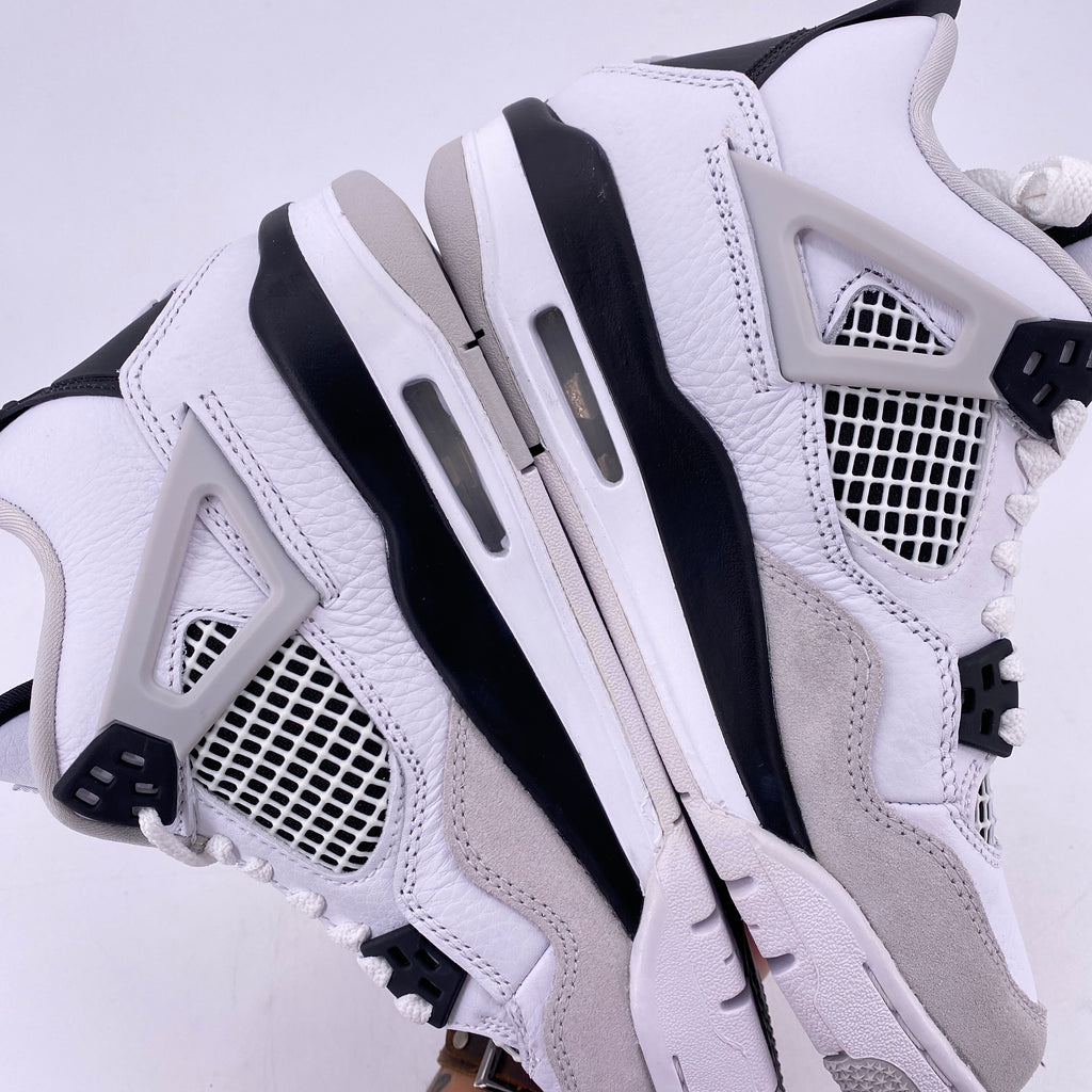 Air Jordan (GS) 4 Retro "Military Black" 2022 New Size 6Y