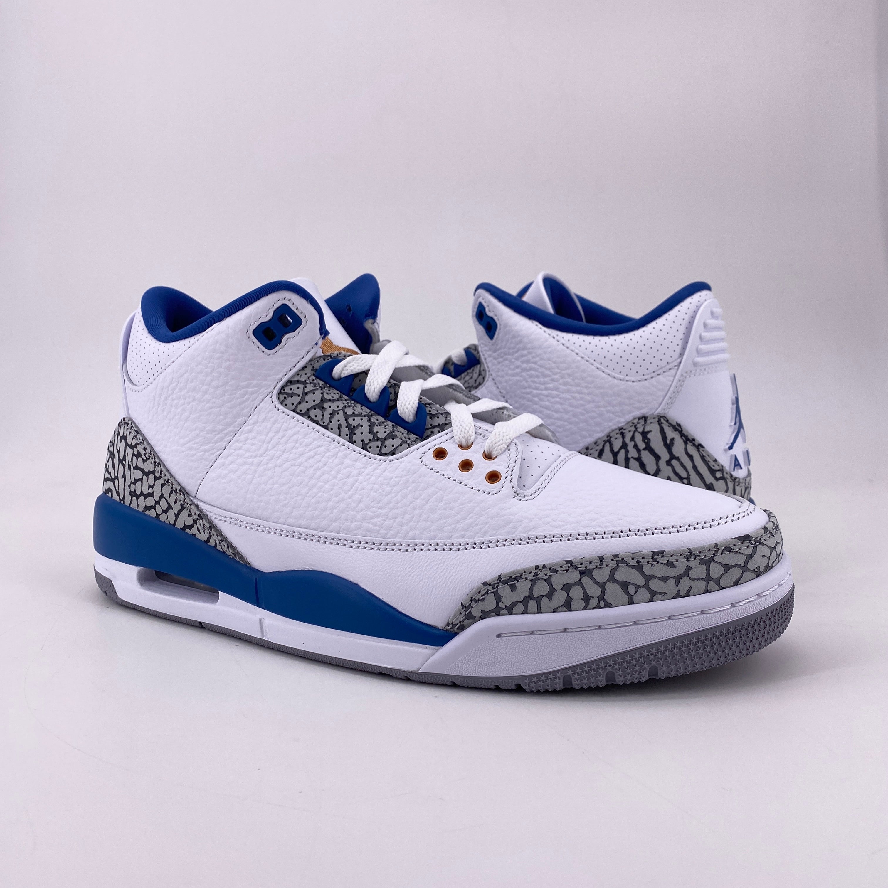 Air store Jordan 3 Retro True Blue Size 5.5Y