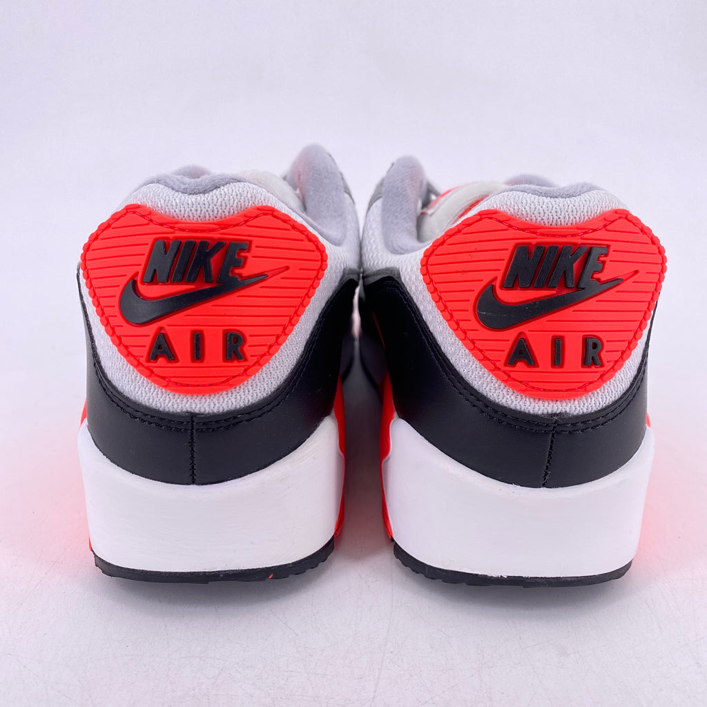 Nike Air Max 90 "Infrared" 2020 Used Size 10