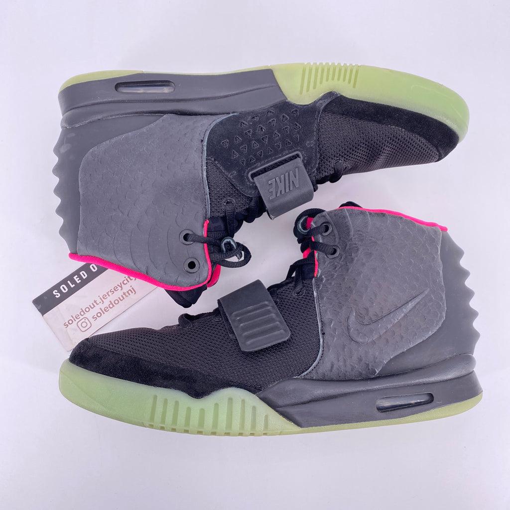 Nike Air Yeezy 2 NRG "Solar Red" 2012 Used Size 10.5