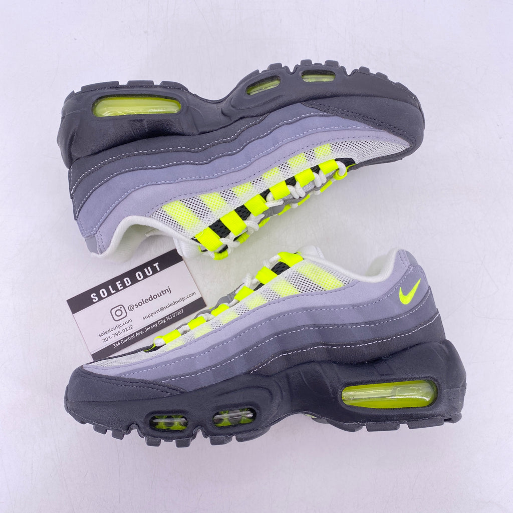 Nike (GS) Air Max 95 "Neon" 2020 New Size 4Y